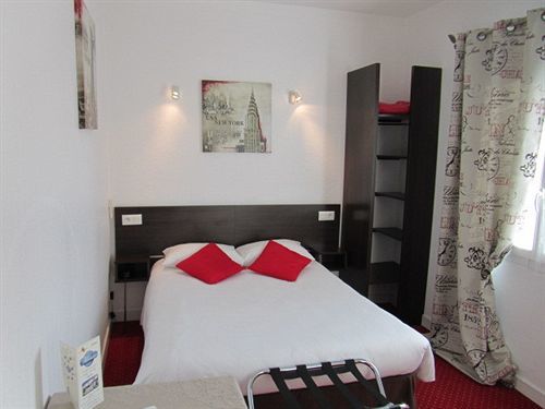 Cit'hotel Les Atlantes 2*